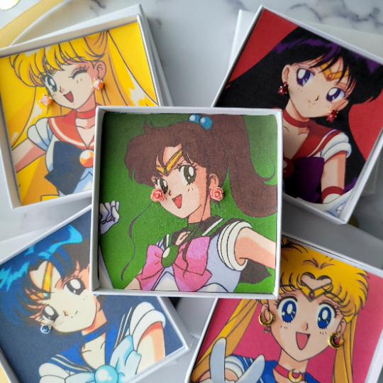 Sailor Jupiter Rose Earrings | Rose stud earrings | Sailor Moon collection